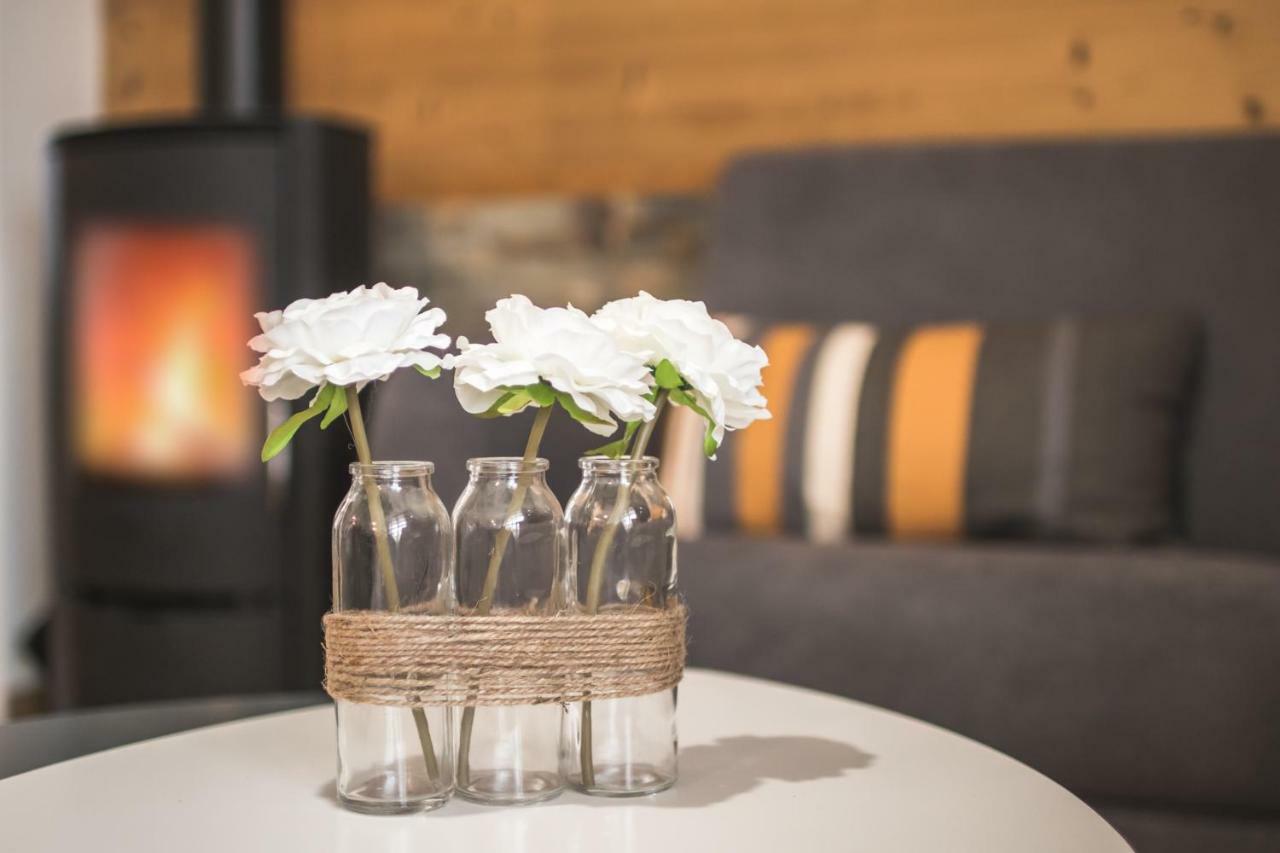 Résidence Orazur - De Charme Pour 6 à 8 Personnes - Poêle à Bois - 2 Balcons - Jardin - Parking - Internet - Navette- Linge Inclus Appartamento *